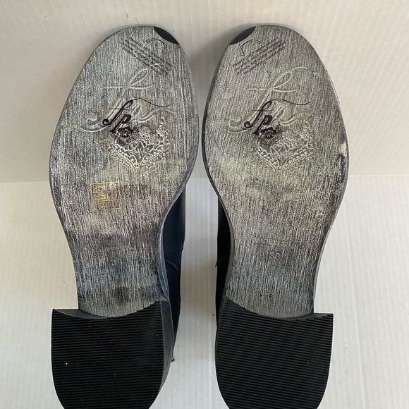 New Free People
Essential Chelsea Boots black leather - Picture 7 of 8